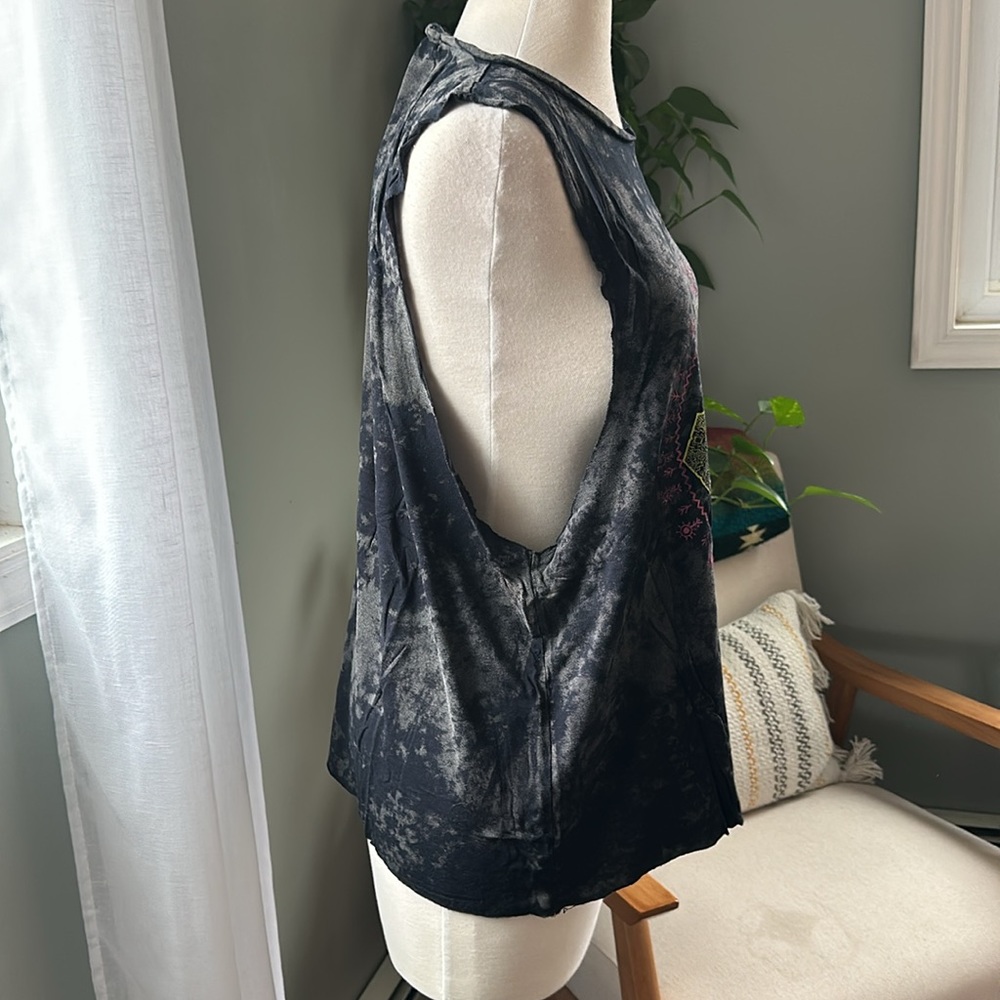 Evolution & Creation • Black Tie Dye Ganesha Mandala Tank Top • Muscle Tank - Picture 7 of 9